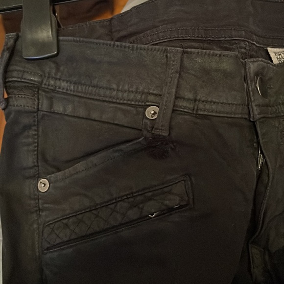 H&M Black Wax Denim - Picture 4 of 4
